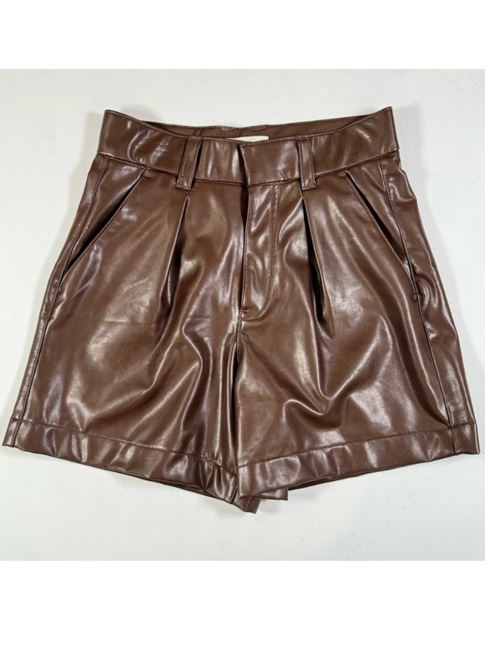 Abercrombie & Fitch Chocolate Brown Pleated Tailored Vegan Leather Shorts Small - Picture 5 of 7